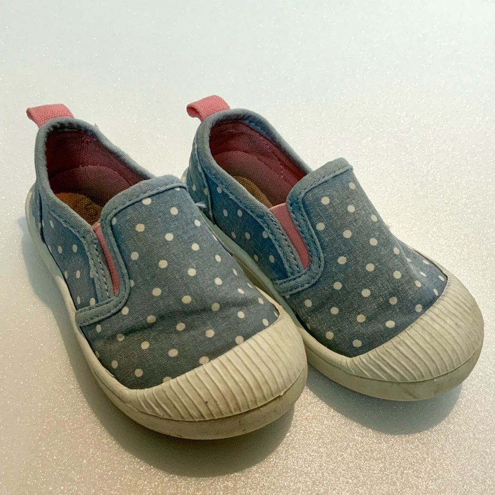 Kids Polka Dot Blue Jean Cat & Jack Slip on Sneaker Shoes size Toddler 5.